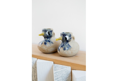 2 bird vases